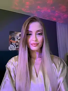 Snapshot of Sweet__Milly chatting on January 19, 6:32 pm Sweet Milly online show from January 19, 6:32 pm