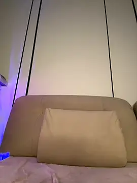 Snapshot of Sweet__Milly chatting on November 9, 5:00 pm Sweet Milly online show from November 9, 5:00 pm