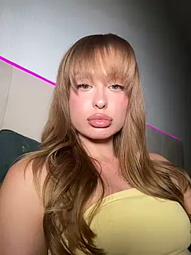 Sweet  Milly online show from August 4, 7:16 pm