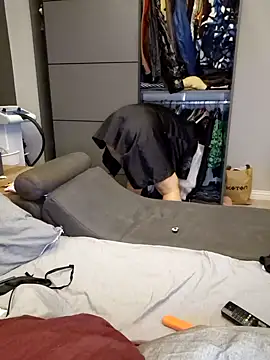 Esmertarcinim online show from March 12, 7:59 pm