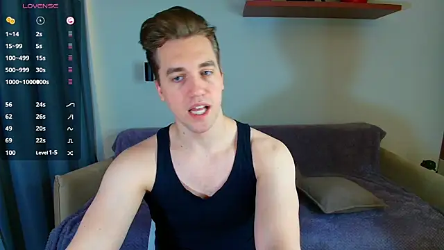 AustinButler online show from December 22, 7:42 pm