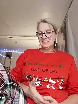 Snapshot of irinamaux chatting on December 3, 8:51 pm irinamaux online show from December 3, 8:51 pm