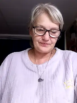 irinamaux online show from July 10, 2:16 am