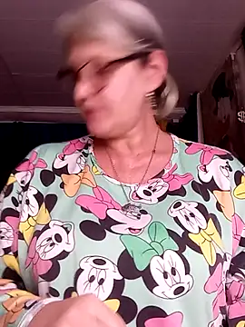 irinamaux online show from July 17, 12:28 am