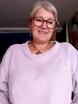 irinamaux online show from July 26, 12:01 pm