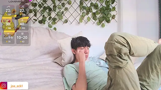 Levii Ackermann online show from February 10, 7:49 pm