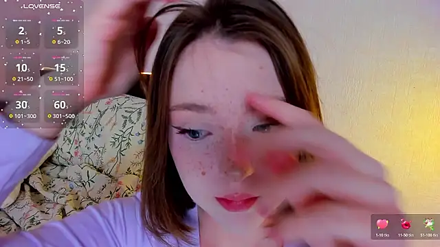 Snapshot of lexxxxxxi chatting on February 20, 7:14 pm lexxxxxxi online show from February 20, 7:14 pm