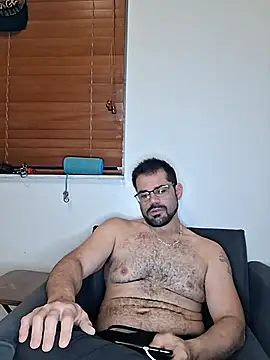 Zander823 online show from February 14, 3:25 am