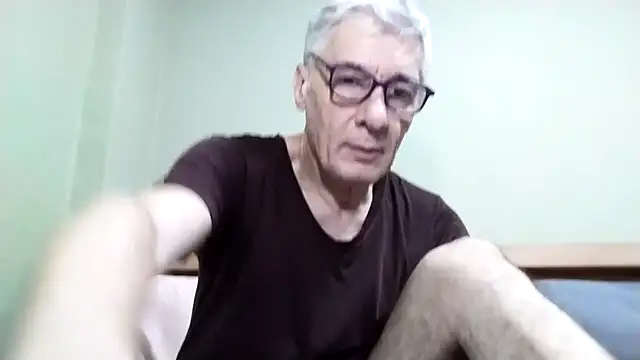 BIGUNCUTHARDCOCK online show from October 30, 1:07 am