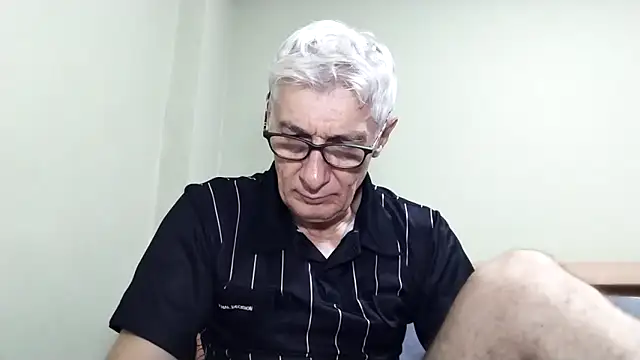 BIGUNCUTHARDCOCK online show from January 6, 12:25 am