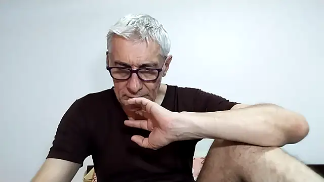 BIGUNCUTHARDCOCK online show from February 3, 1:26 am