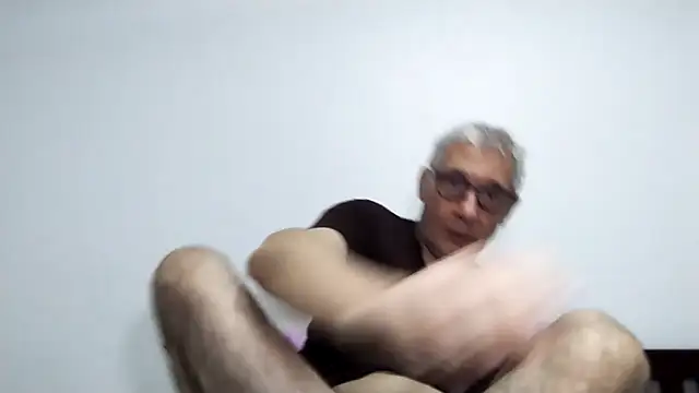 BIGUNCUTHARDCOCK online show from March 15, 2:12 pm