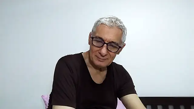 BIGUNCUTHARDCOCK online show from April 25, 2:58 am