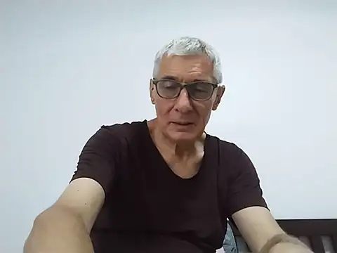 BIGUNCUTHARDCOCK online show from July 2, 3:23 am
