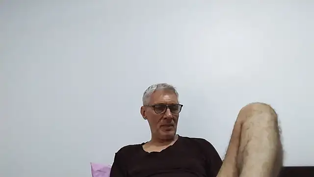BIGUNCUTHARDCOCK online show from July 7, 6:47 am
