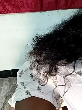 Snapshot of tamilachi4u chatting on December 27, 1:28 pm tamilachi4u online show from December 27, 1:28 pm