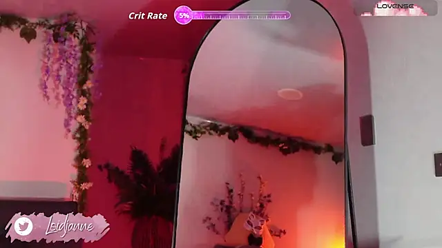 Snapshot of loIijanne chatting on November 29, 12:46 am loIijanne online show from November 29, 12:46 am