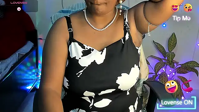 Love Winss online show from September 13, 3:06 am