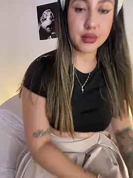 Sarapalmer1 online show from March 16, 11:47 pm