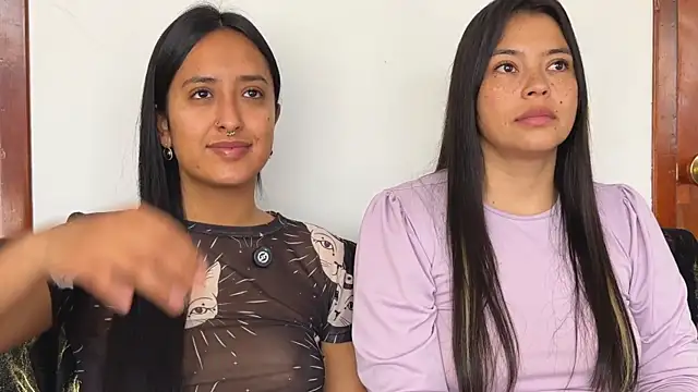 Snapshot of 2SummerLove1 chatting on January 18, 2:32 pm 2SummerLove1 online show from January 18, 2:32 pm