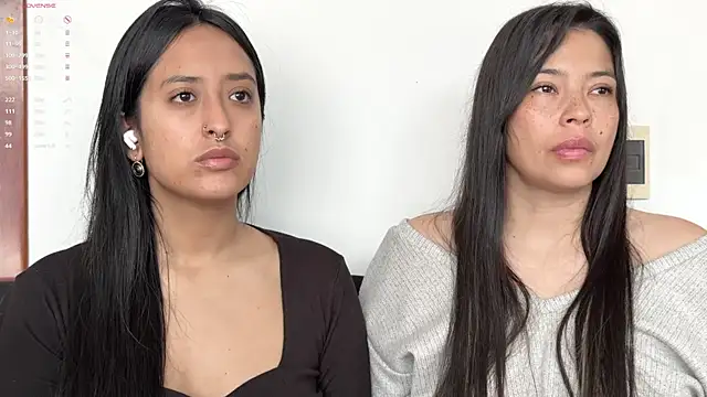 Snapshot of 2SummerLove1 chatting on February 10, 3:05 pm 2SummerLove1 online show from February 10, 3:05 pm