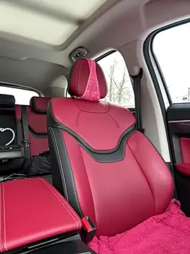 Snapshot of _AHHA_ chatting on March 4, 8:24 am AHHA online show from March 4, 8:24 am