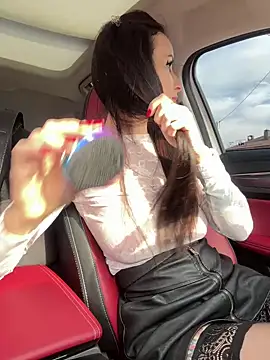 Snapshot of _AHHA_ chatting on March 11, 7:37 am AHHA online show from March 11, 7:37 am