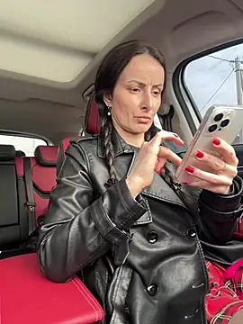 Snapshot of _AHHA_ chatting on March 17, 6:51 am AHHA online show from March 17, 6:51 am