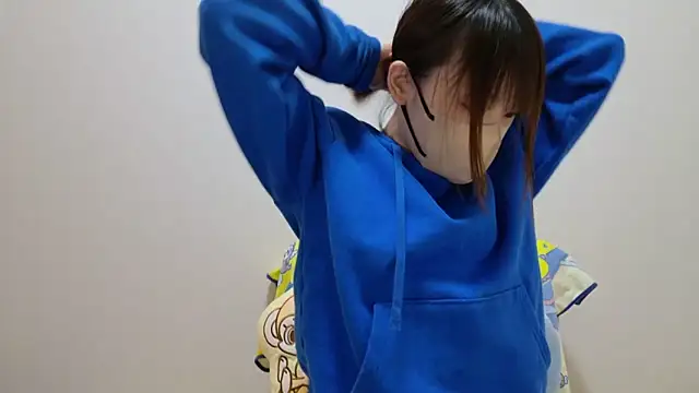 Snapshot of hi---chan- chatting on December 27, 3:48 pm hi---chan- online show from December 27, 3:48 pm