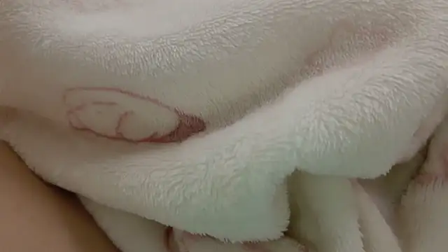 Snapshot of hi---chan- chatting on January 6, 8:39 pm hi---chan- online show from January 6, 8:39 pm