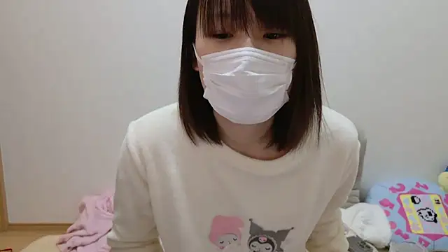 Snapshot of hi---chan- chatting on January 17, 8:55 pm hi---chan- online show from January 17, 8:55 pm