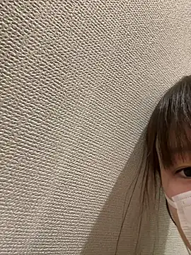 Snapshot of hi---chan- chatting on March 14, 1:13 pm hi---chan- online show from March 14, 1:13 pm