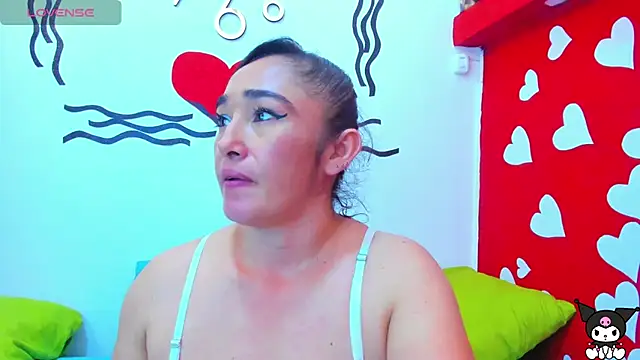 charlotte-11 online show from March 15, 5:59 pm