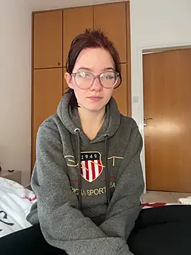 RoxiBlack online show from February 12, 9:48 am