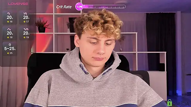 Snapshot of sunnyburn_boy chatting on March 8, 9:08 pm sunnyburn boy online show from March 8, 9:08 pm