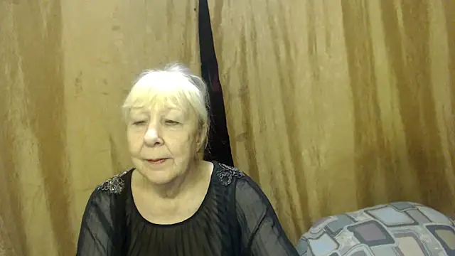  Estelitta 5 online show from December 20, 10:00 pm