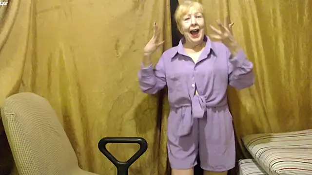  Estelitta 5 online show from November 16, 5:18 pm