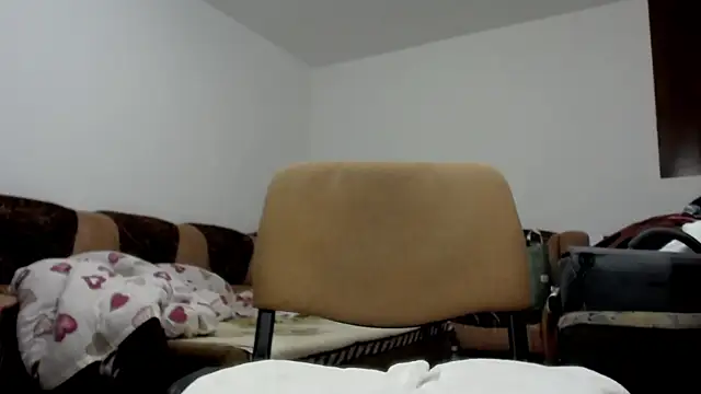 Snapshot of I_like_older_menn chatting on July 25, 4:32 am I like older menn online show from July 25, 4:32 am