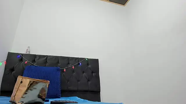 bonnyy26 online show from January 7, 9:23 am