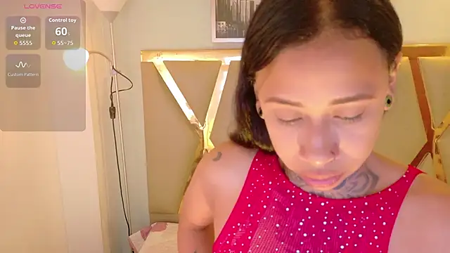 cattaleeyaa online show from October 17, 12:52 pm