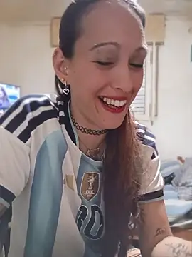 Snapshot of Zorrita_Fox chatting on June 12, 5:17 am Zorrita Fox online show from June 12, 5:17 am