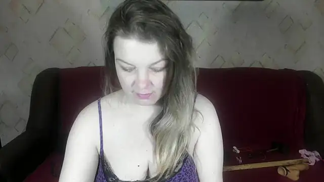 Snapshot of DarkIlona chatting on October 27, 7:12 am DarkIlona online show from October 27, 7:12 am