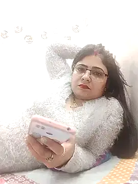 Husnpari20 online show from December 30, 10:10 am