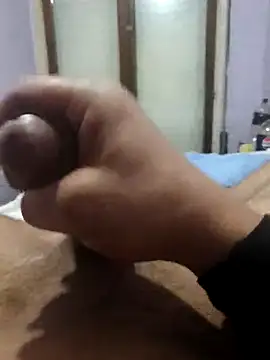 Snapshot of Cristib chatting on February 15, 10:42 pm Cristib online show from February 15, 10:42 pm