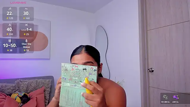 amandaconner online show from July 1, 2:07 pm