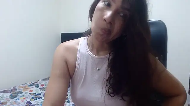 Snapshot of Ainhoa-hot chatting on July 2, 4:29 am Ainhoa-hot online show from July 2, 4:29 am