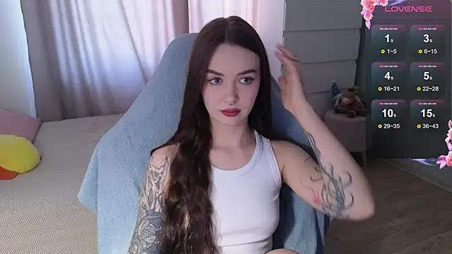 kate leoo online show from May 3, 12:55 pm