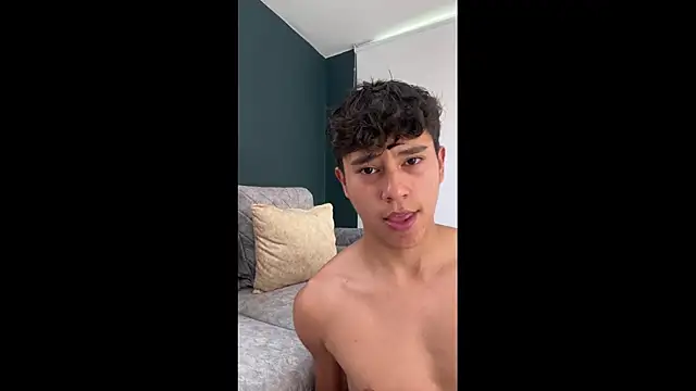 Snapshot of Angel_esteban_fx chatting on March 24, 9:31 pm Angel esteban fx online show from March 24, 9:31 pm