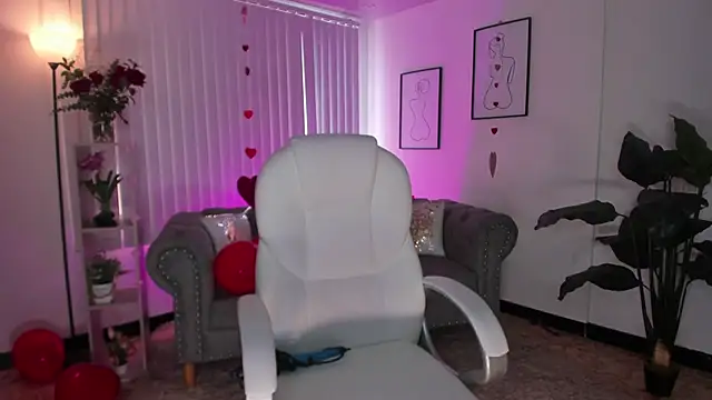 Aida adams online show from February 14, 8:48 pm