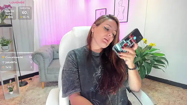 Aida adams online show from February 26, 11:59 pm